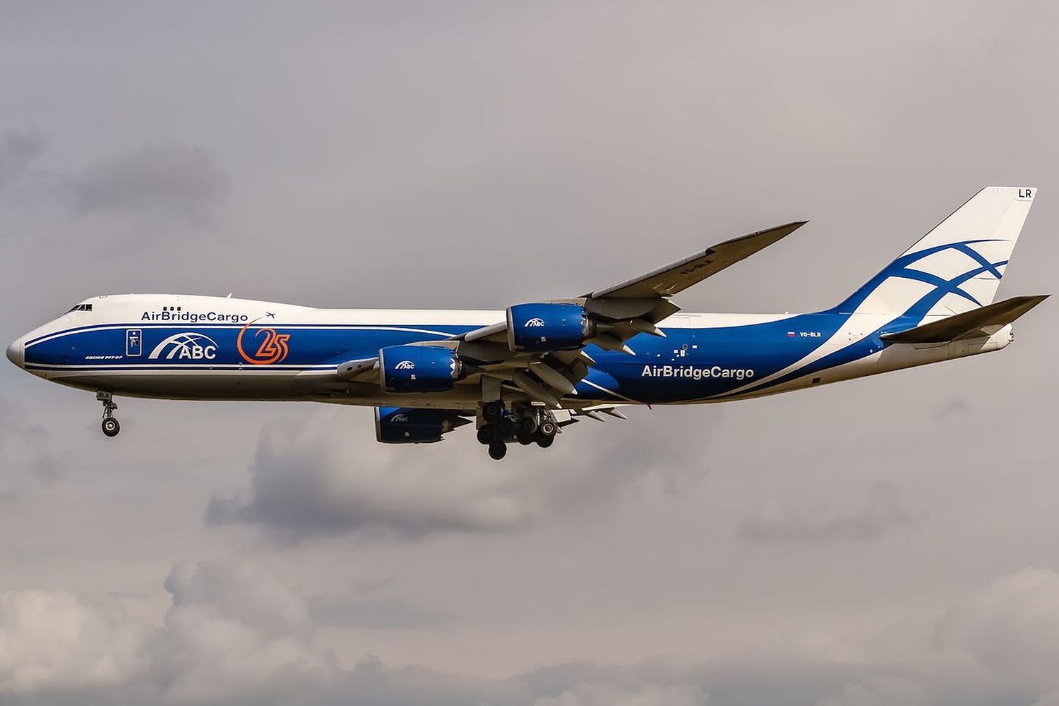 La novela de la Reina Rusa: Boeing revendió un 747-8F y le hicieron juicio