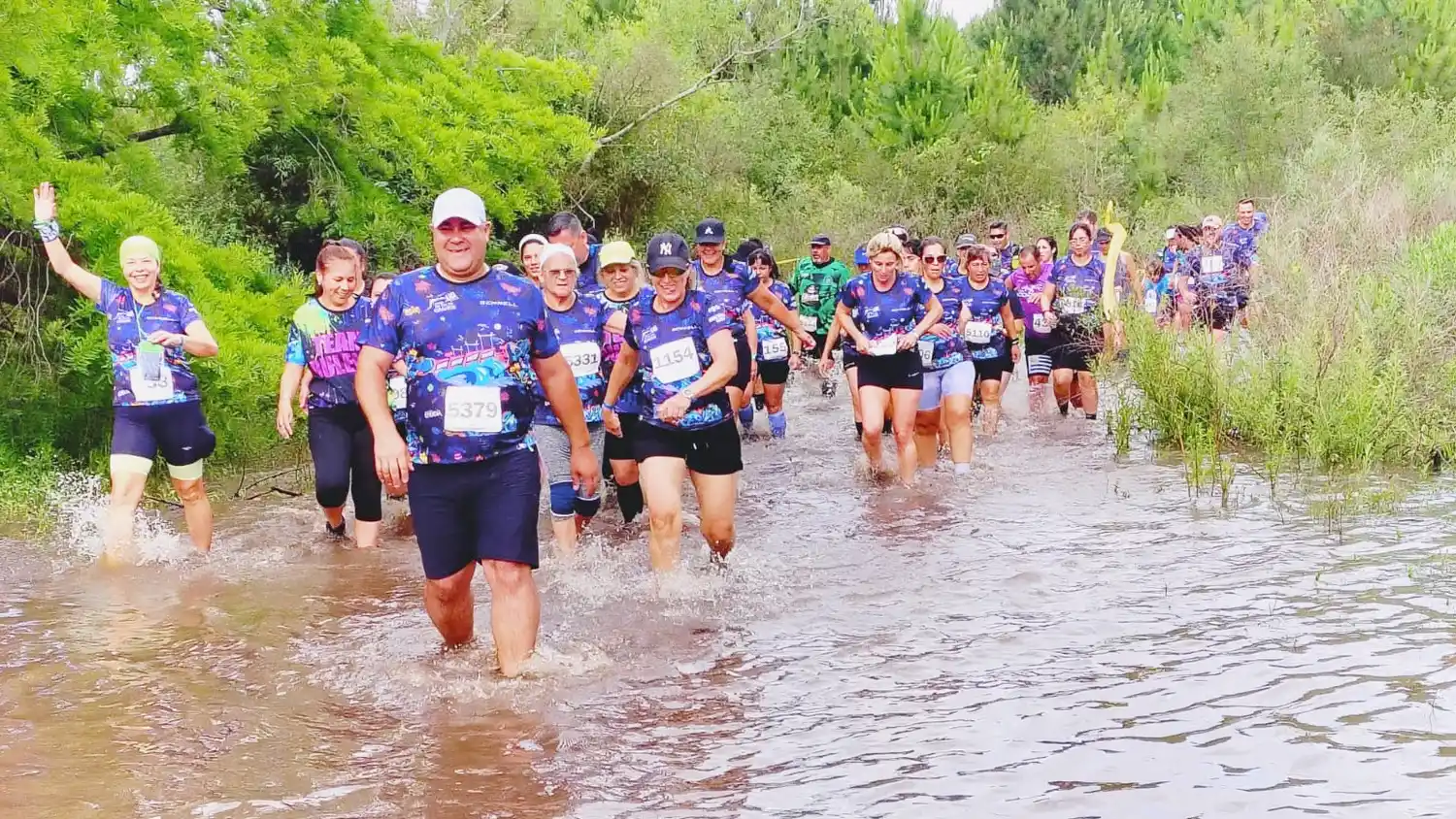 Corredores de todo el país vivieron el Desafío del Cruce Salto Grande