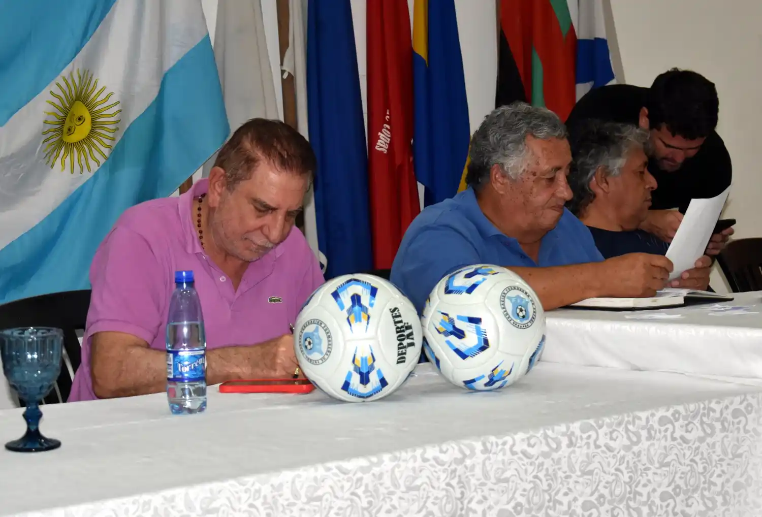 Jofré estuvo presente en Clorinda junto a dirigentes del fútbol provincial