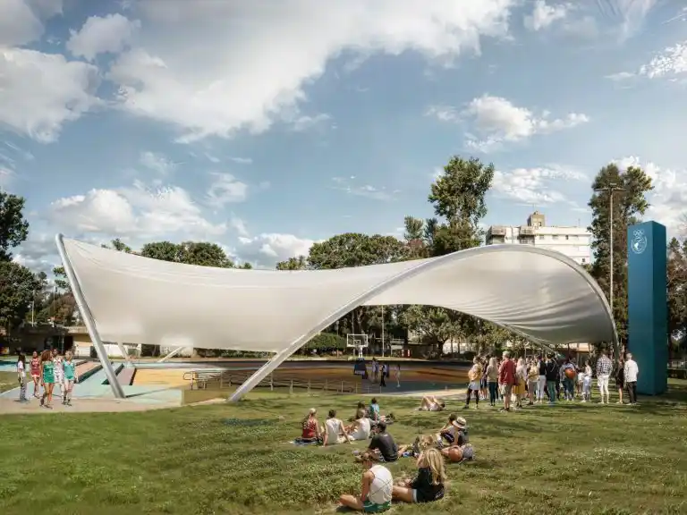 La ciudad se prepara para los Juegos Odesur 2026 con la construcción de una Villa Olímpica.