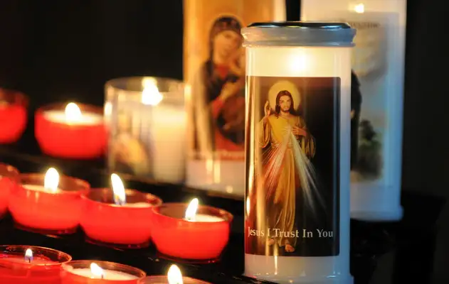 Ten misericordia de nosotros... y del mundo entero