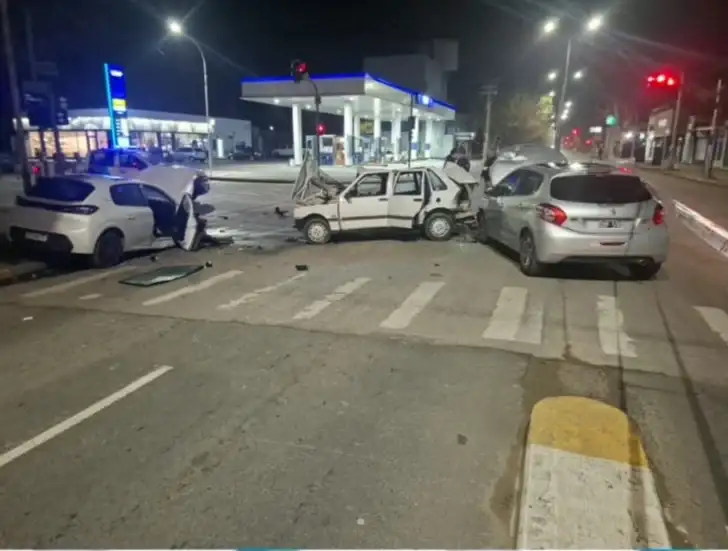 Triple choque en Avellaneda y Santamarina