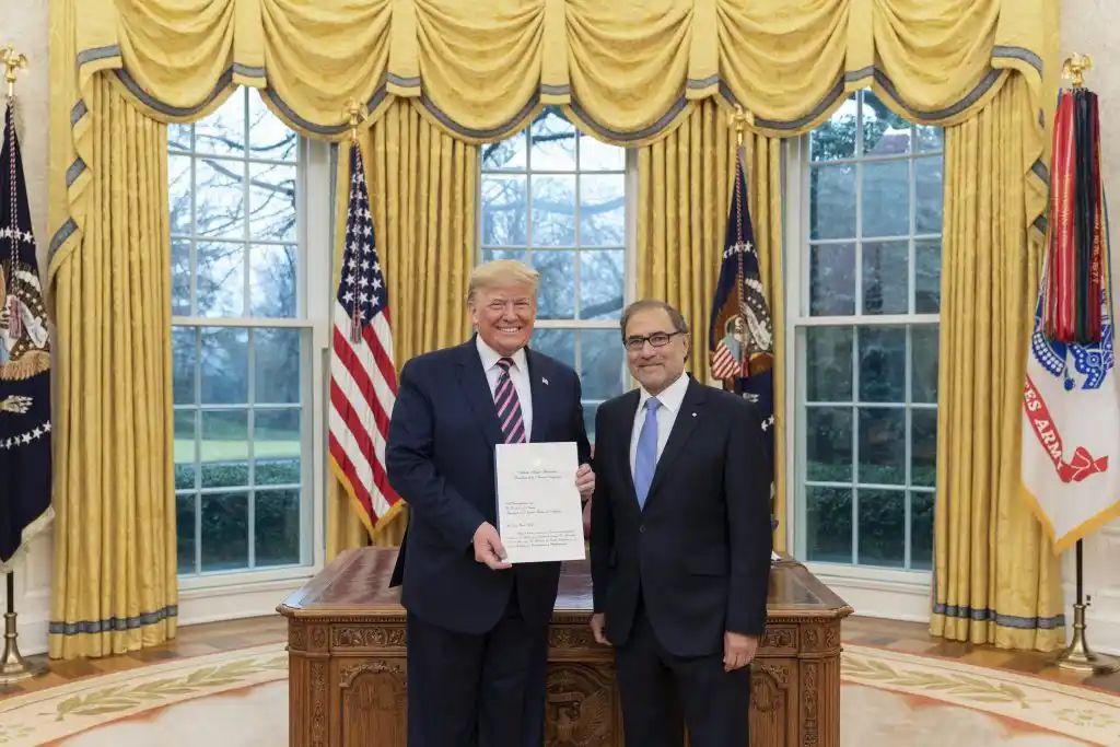Trump prometió colaborar con la renegociación de la deuda externa