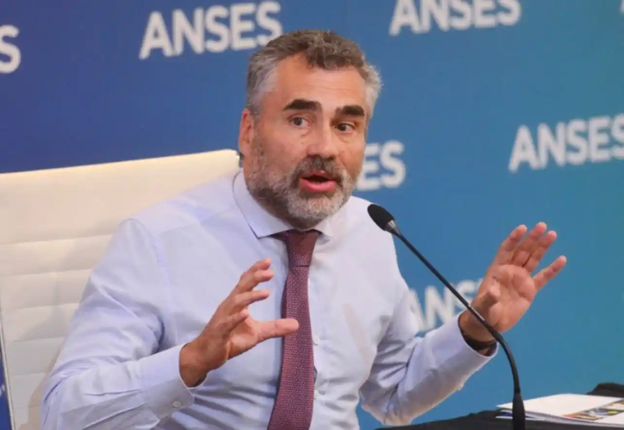 El titular de Anses descartó «modificar la edad jubilatoria en el régimen general»