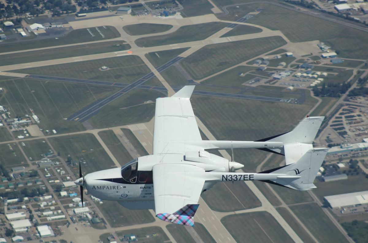 Ampaire sets endurance record using its hybrid Electric EEL aircraft