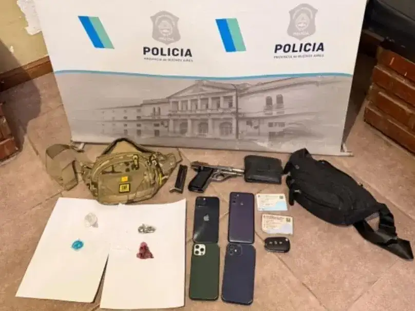 persecución y detenido - 1