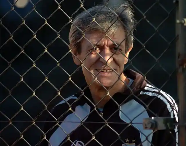 Murió René Houseman, el rey villero de la gambeta