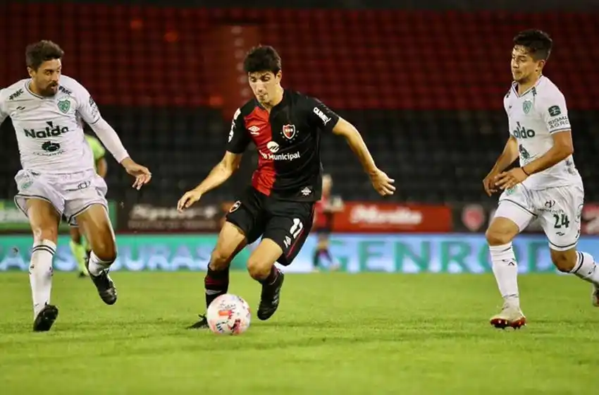 Newells se despidió del torneo con un empate ante Sarmiento de Junín y quedó último en la tabla