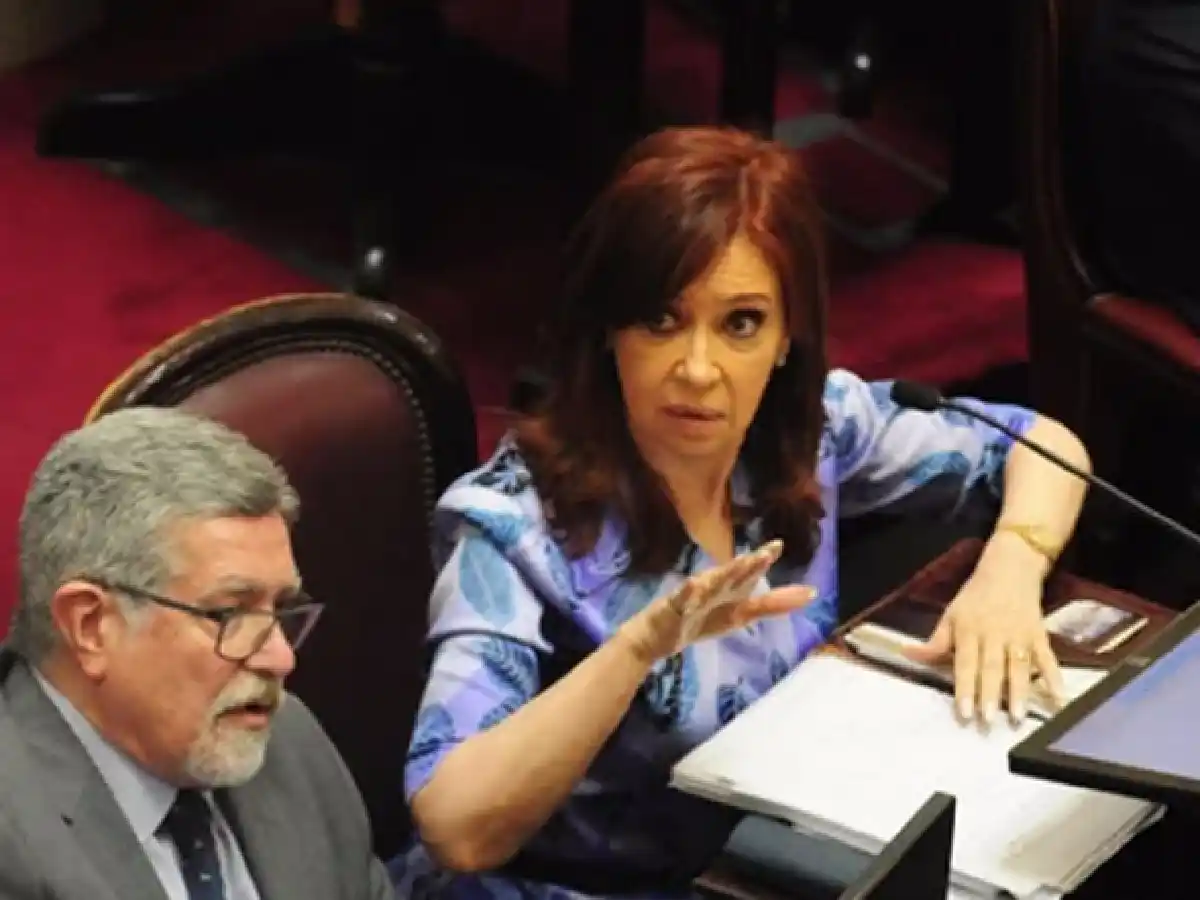 Cristina cree que existe un "un plan sistemático contra ella" 