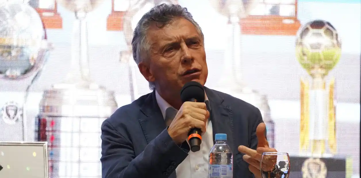 Mauricio Macri fue candidato a vicepresidente por la oposición