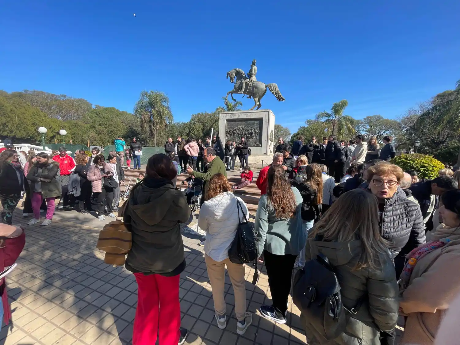 Movilización en el centro de Rafaela contra el veto a la Ley de Emergencia en Discapacidad: “La situación es crítica” - 2