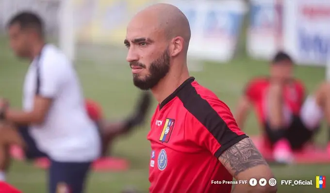 Mikel Villanueva no va con Venezuela para enfrentar a Colombia