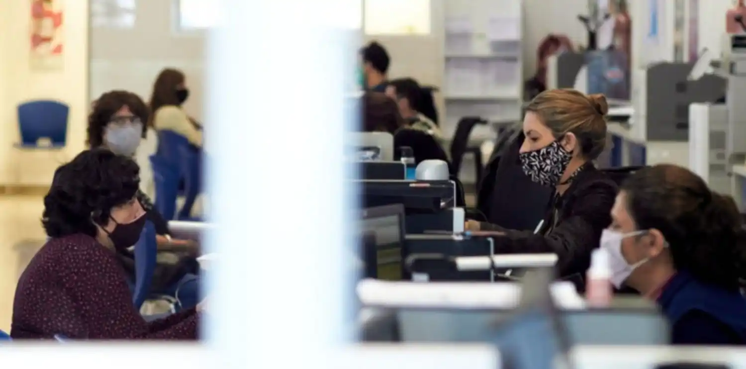 El Gobierno dispuso trabajo a distancia para los empleados públicos a raíz de la ola de calor y los cortes de luz 