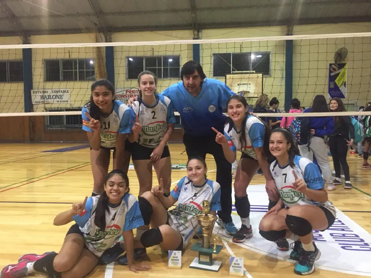 Las Tamberitas obtuvieron el Abierto sub-15 de María Juana