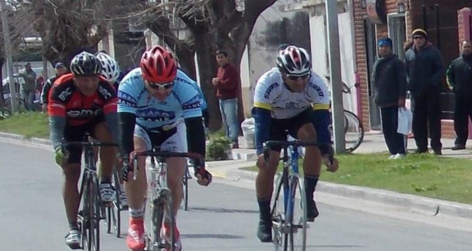 Podio sampedrino en La Emilia