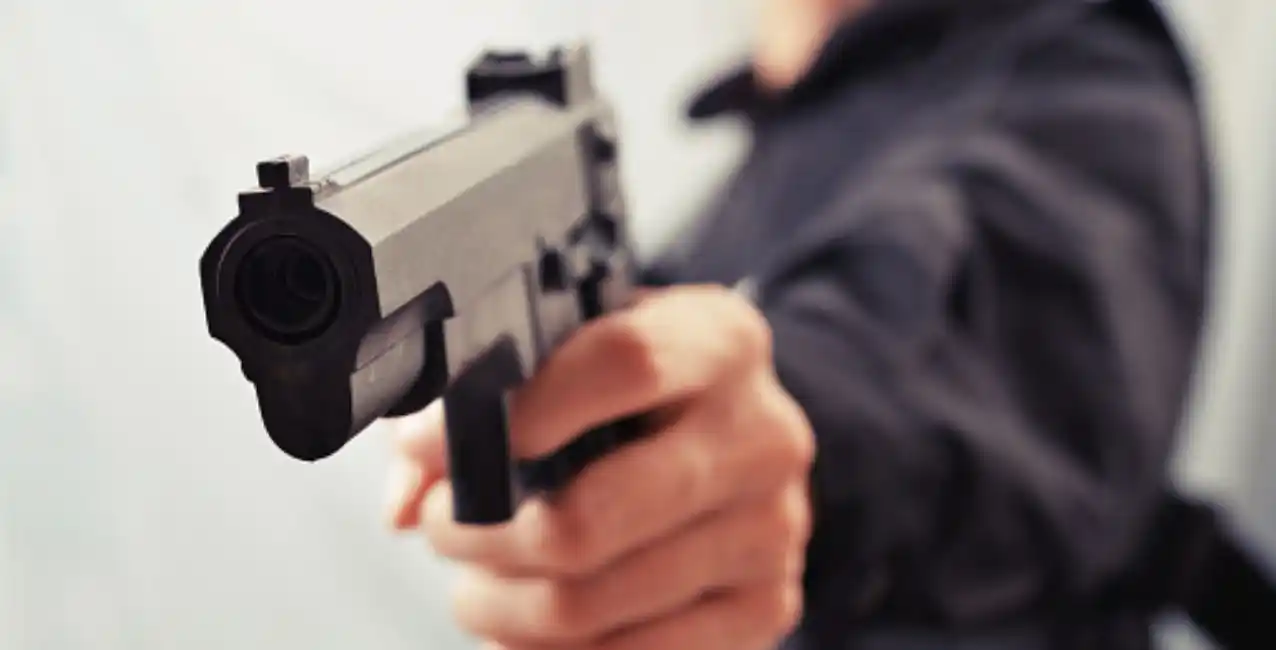 Un jubilado sacó a pasear a su perro y lo mataron de un tiro en la cara