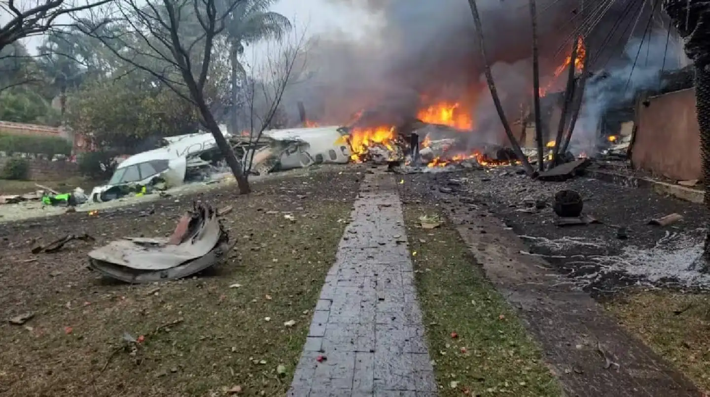 El avión se estrelló en Sao Paulo con 58 pasajeros y 4 tripulantes a bordo