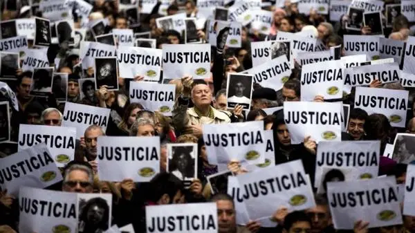 20 años del atentado a la AMIA: Recordaron a las 85 víctimas