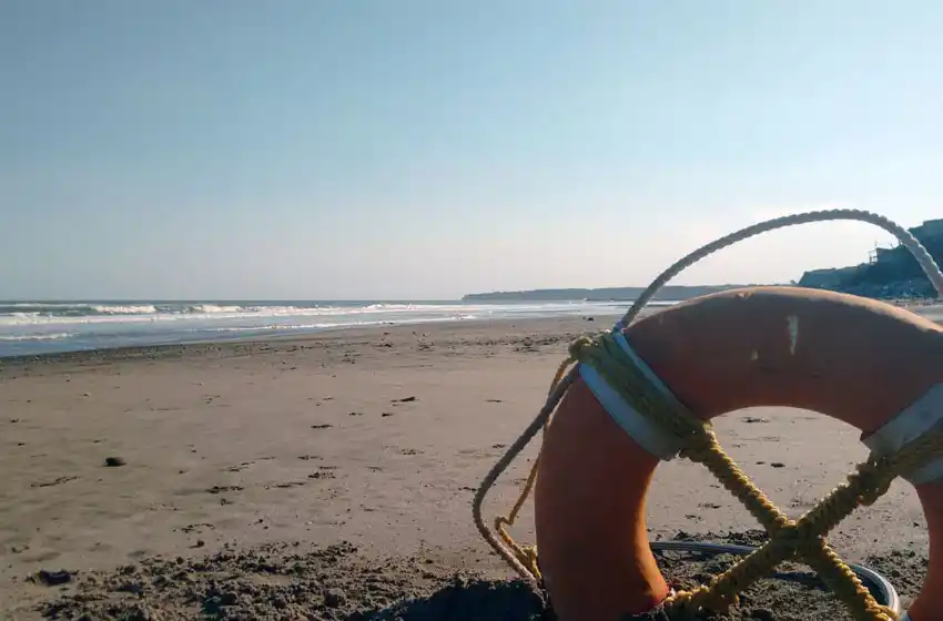 Denuncian que durante décadas se permitió explotar una playa pública