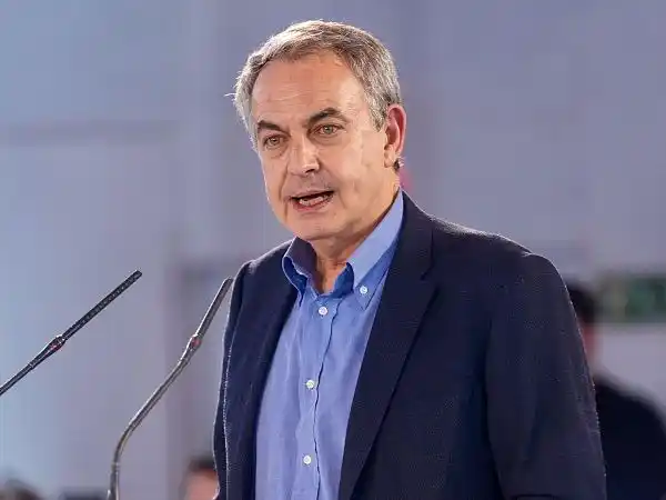 Cortesía