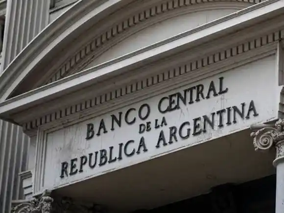 Morosidad: crecen las faltas de pago en tarjetas, préstamos y cheques