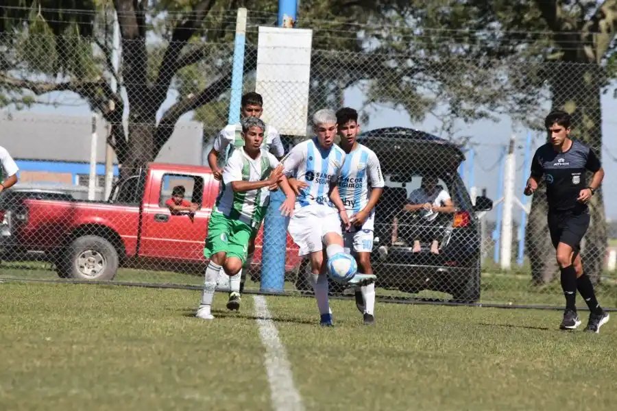 Cinco triunfos de Atlético ante Camioneros