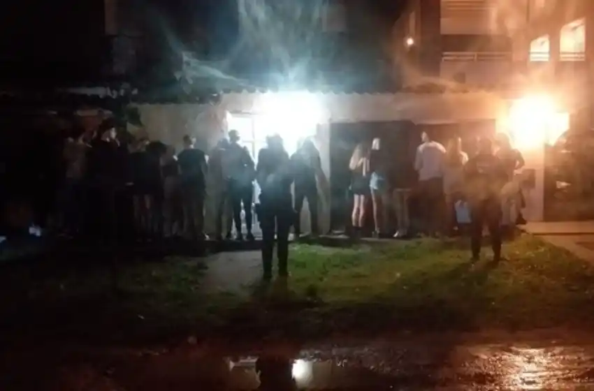 Desbarataron una fiesta clandestina en barrio Caisamar