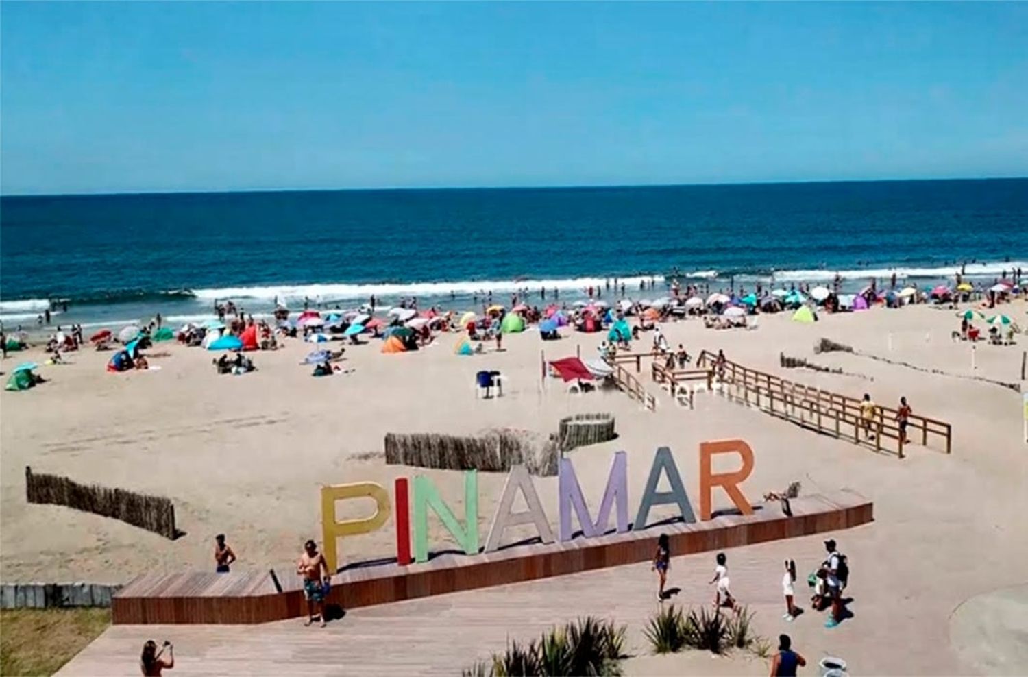 Pinamar: “La gente está relajándose durante el fin de semana largo”