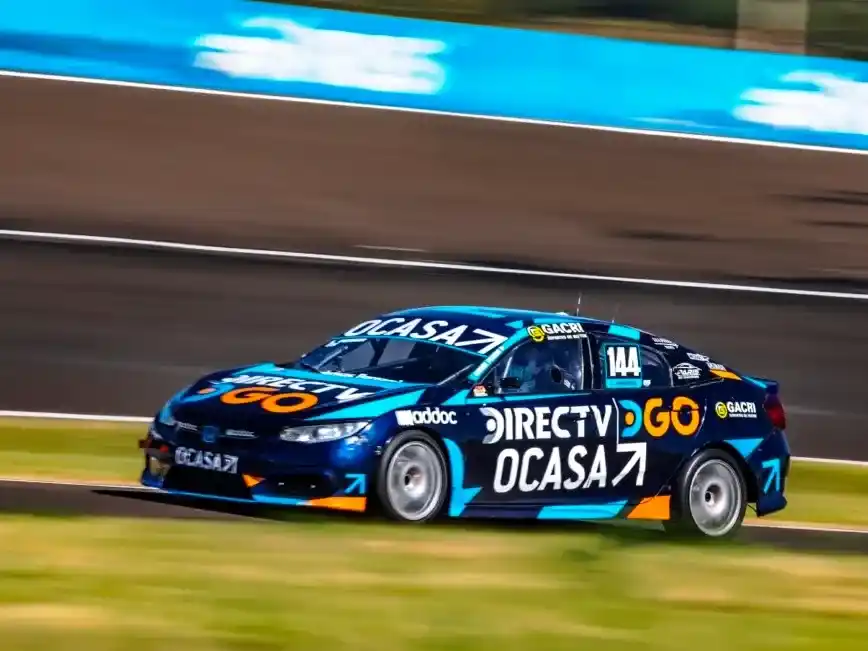 Leonel Pernía dominó la clasificación en el Cabalén.