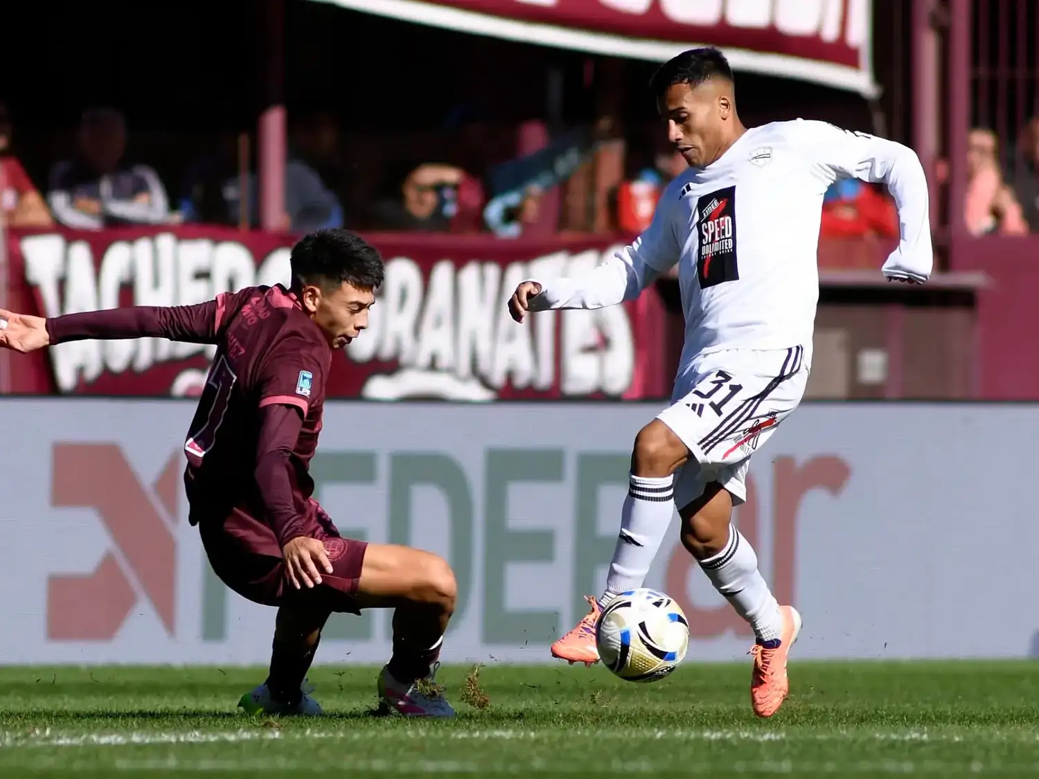 Lanús perdió la chance de arrancar los octavos de local.