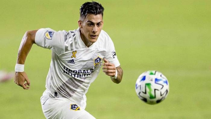 Boca puede inscribir a Pavón para la Copa Libertadores