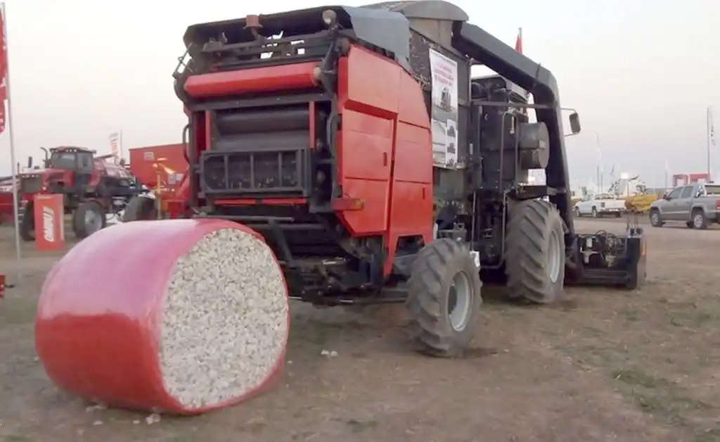 Se lanza hoy de Santa Fe al mundo la nueva cosechadora de algodón