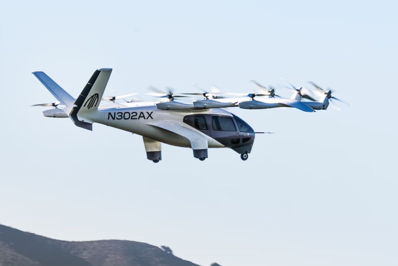 Vehículo Eléctrico de Despegue y Aterrizaje Vertical (eVTOL).