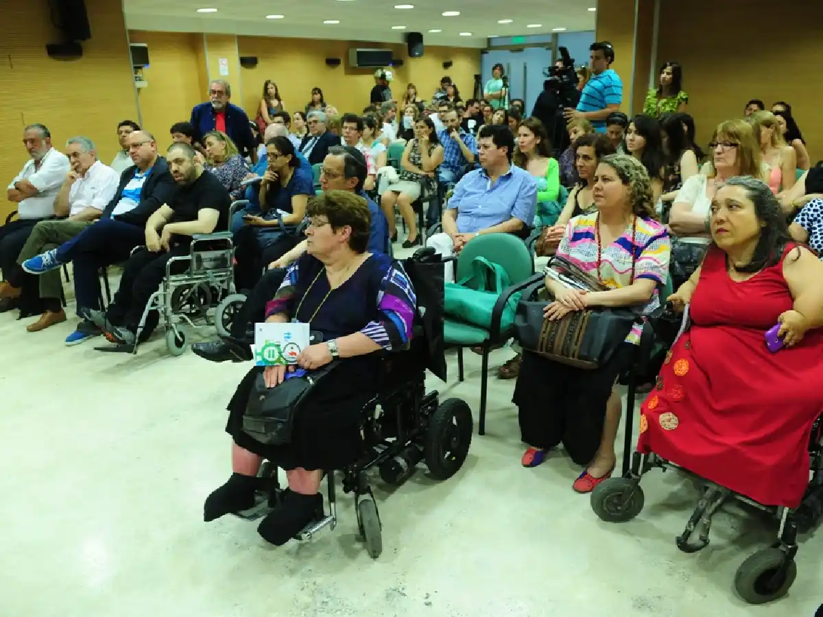 Piden que las personas con discapacidad sean prioridad en la vacunación