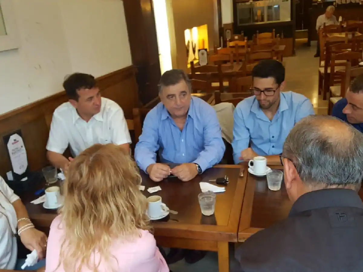 “Fue una reunión fructífera y conciliadora”, dijo Stoppani tras el encuentro con Negri 