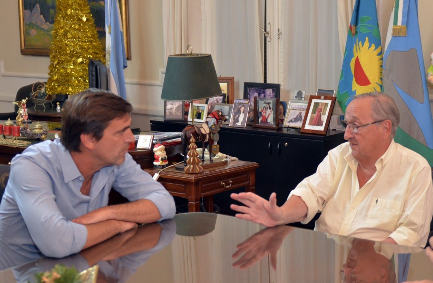 El encuentro entre el intendente Lunghi y el diputado Iparraguirre.