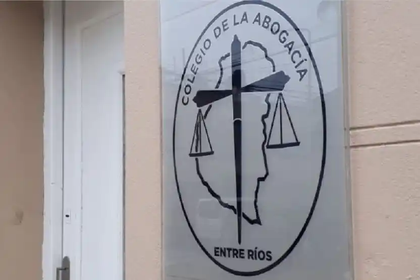 El Colegio de la Abogacía rechazó declaraciones del titular de OSER sobre una supuesta “industria del amparo”