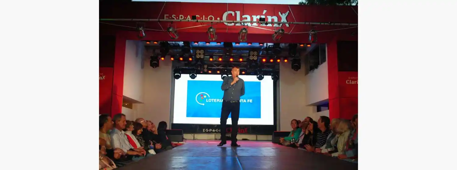 Capacci: “Está bueno que la gente vaya al teatro"