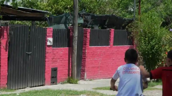 Crimen en La Plata: Dos jóvenes fueron acuchillados en una fiesta convocada por Facebook