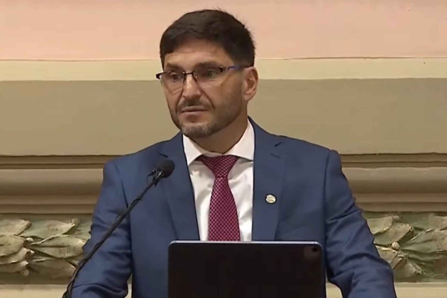 Pullaro, en la apertura de sesiones de la Legislatura: "El resto del país, que nos miraba con piedad, hoy nos mira con atención"