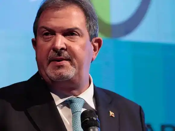 Adán Celis:  "el país pide a gritos que haya diálogo"