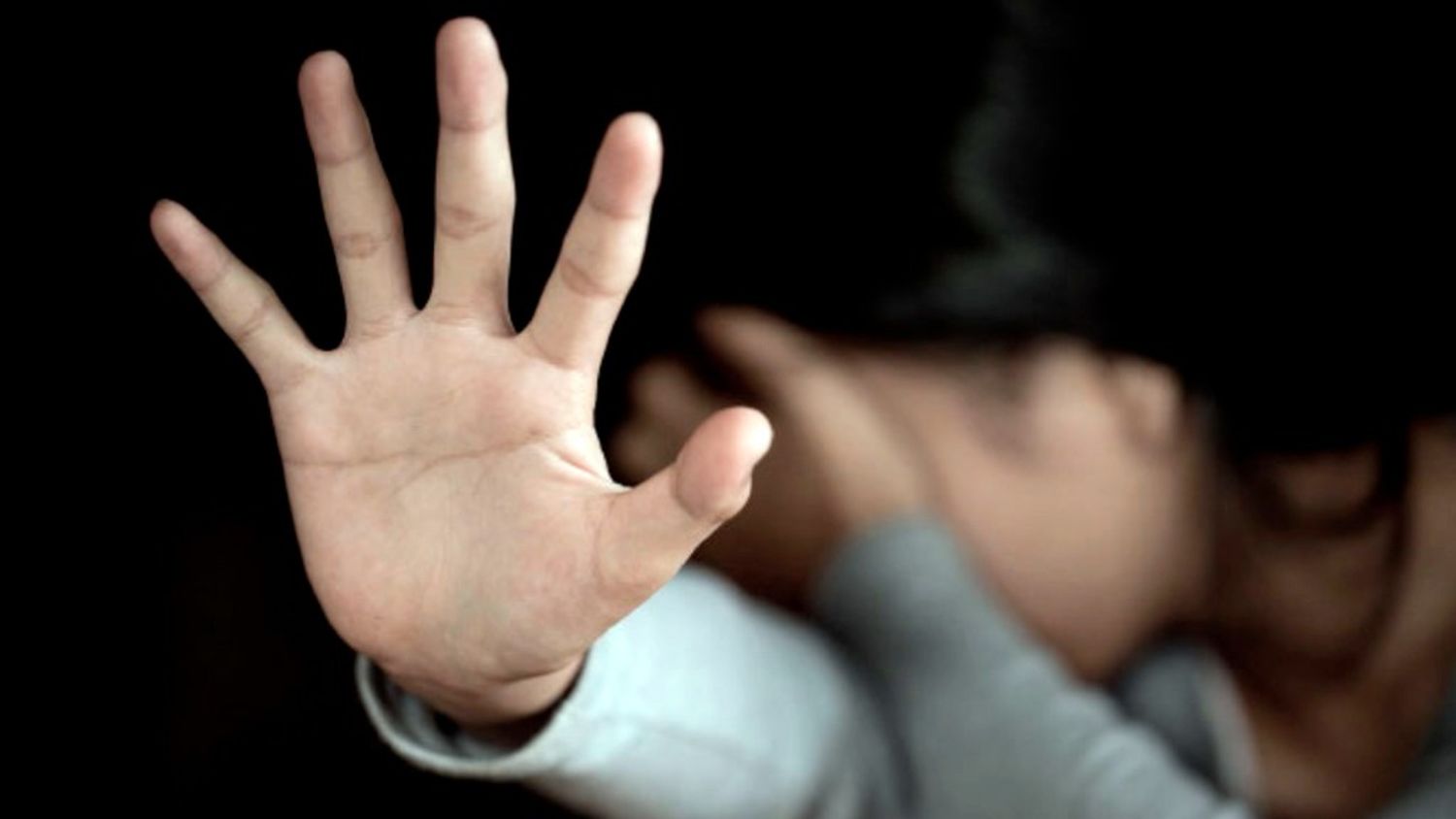 Juzgan a un hombre por un presunto abuso sexual