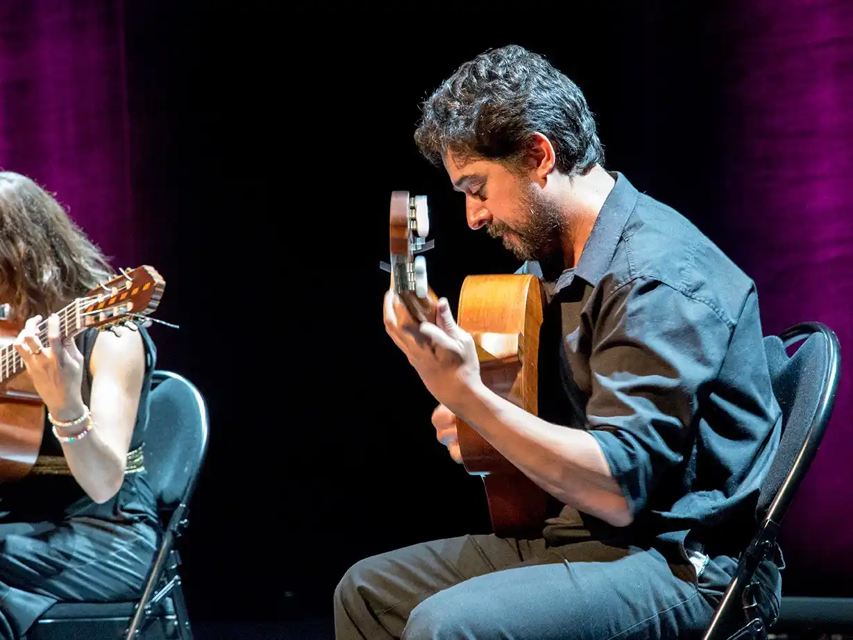 “Día de río” con Las Guitarras Gualeyas en el Encuentro Entrerriano de Música