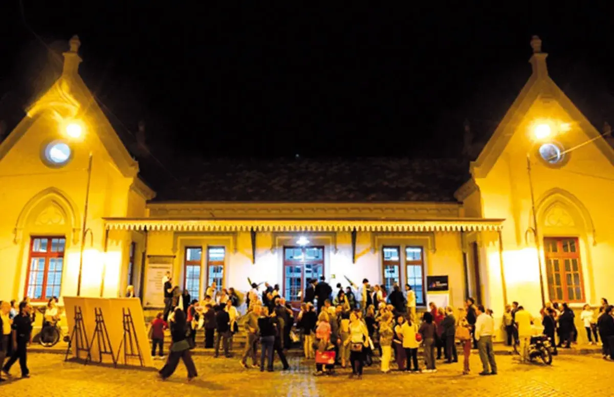 La jornada se llevará a cabo en el Centro Cultural “El Andén” de 20.00 a 23.00.