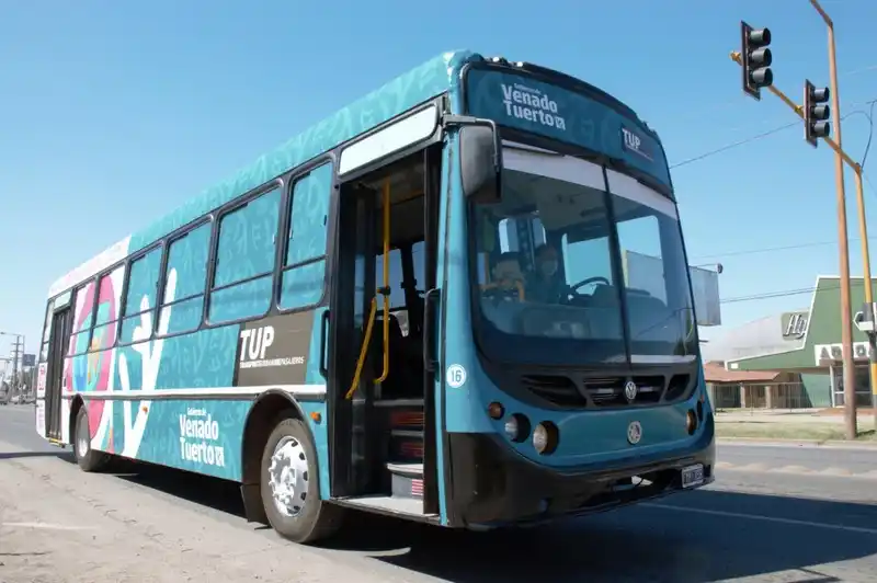 Actualmente hay cuatro líneas del Transporte Urbano de Pasajeros, con dos unidades cada una. Foto: MVT.