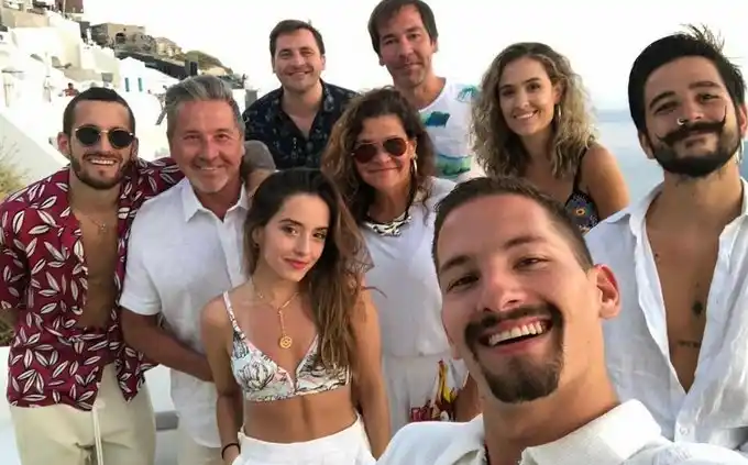 ¿Se agranda la familia Montaner?