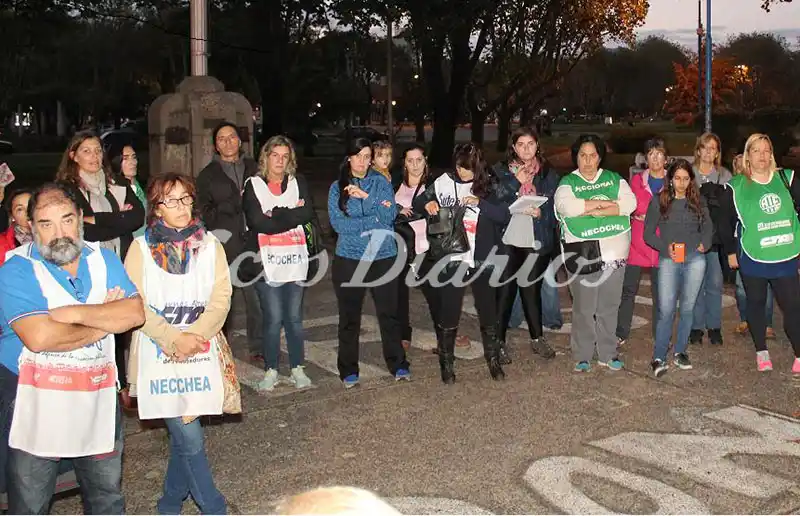 El paro docente  dejó cientos de chicos sin clases