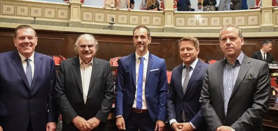 "Defender la libertad no tiene fronteras": senadores bonaerenses del PRO fijaron postura tras la captura de Maduro