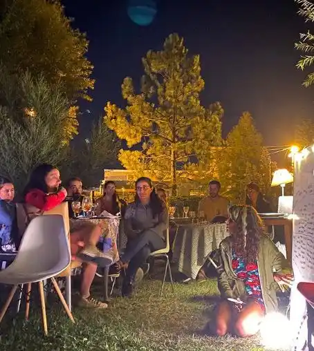 De las “Astrocenas" en Gualeguaychú a conquistar la calle Corrientes