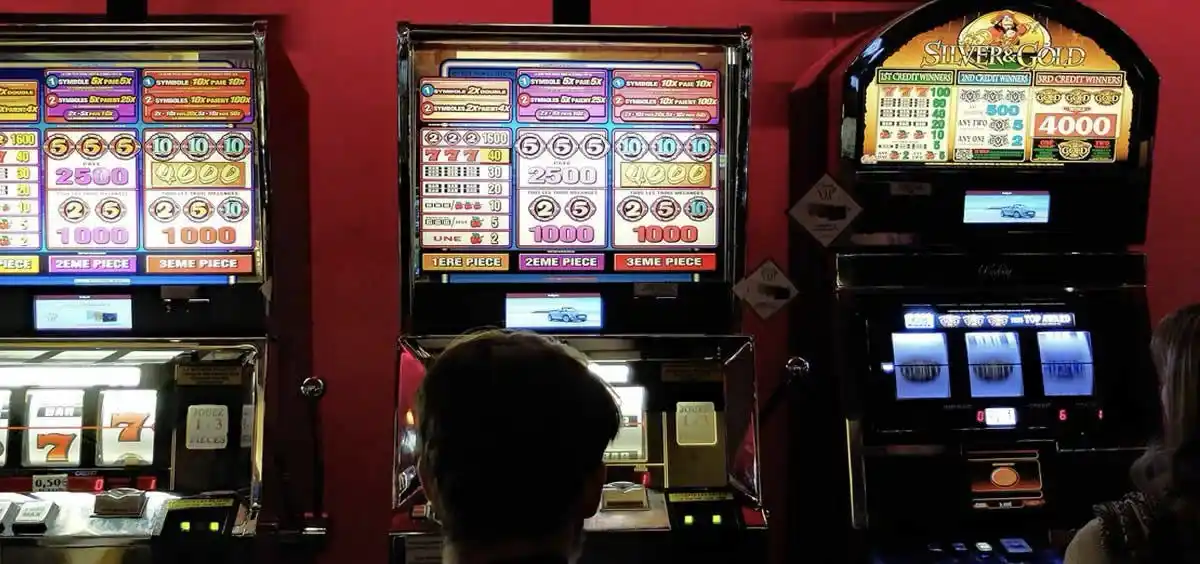Cómo ganar en las máquinas tragamonedas: consejos y trucos de expertos